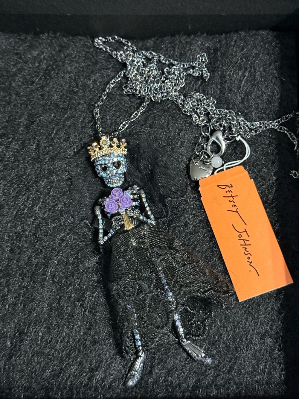 Betsey Johnson Black Skeleton Bride Necklace with Purple Roses and Gold Crown - Picture 10 of 13